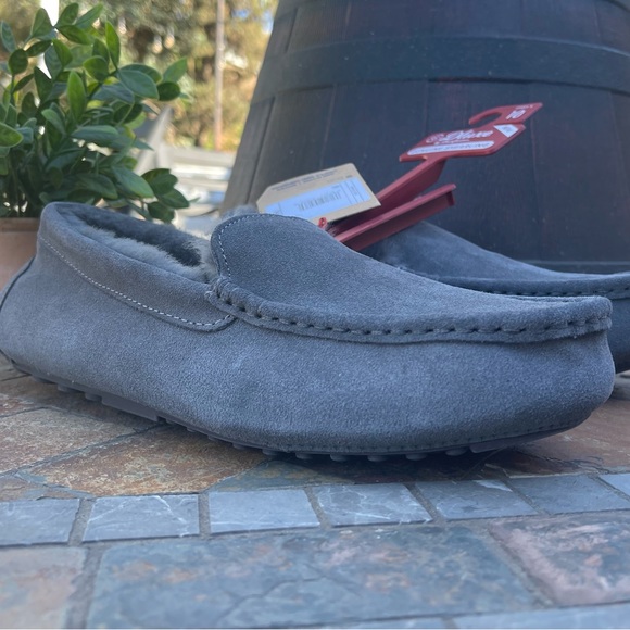 GENUINE LEATHER & SHEARLING Dearfoam Moccasin Slippers MEN’S 10 or 12 - Picture 4 of 10